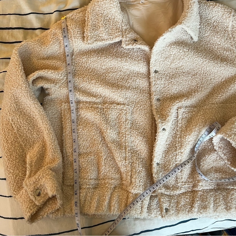 NWT Jean Jacket Style Faux Shearling Jacket SZ M - Picture 8 of 9